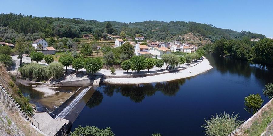 Hébergement de vacances Casinha Por Do Sol Aldeia das Dez