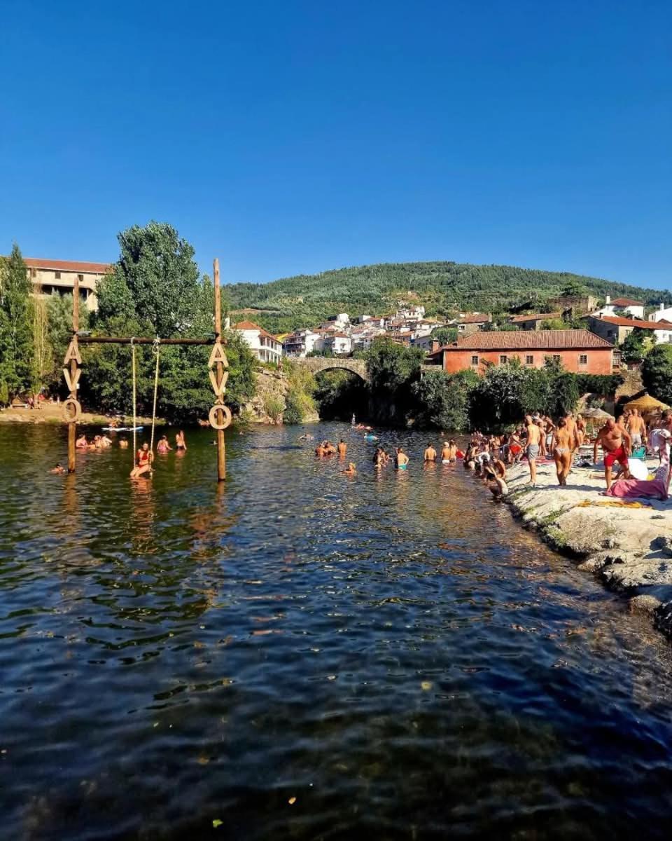 Casinha Por Do Sol Hébergement de vacances *